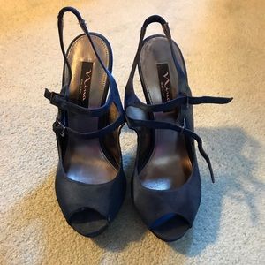 “Nina” (New York) heel